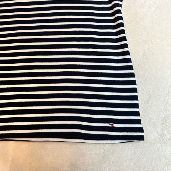 Tommy Hilfiger | 100% Cotton Boat Neck Striped Blue & White Shirt Size XL - Picture 6 of 11